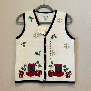Croft & Barrow Christmas Vest